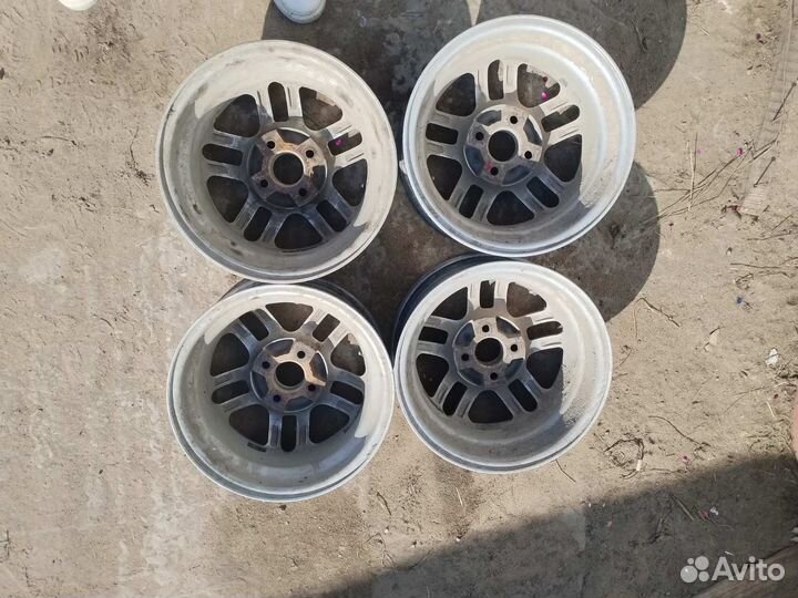 Литые диски r14 на ваз 4 98. Цена окончательная