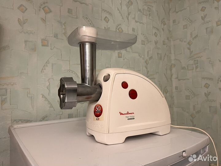 Мясорубка Moulinex hv8 1700W