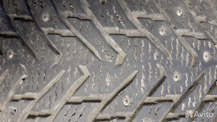 Nokian Tyres Hakkapeliitta 8 205/55 R16 94