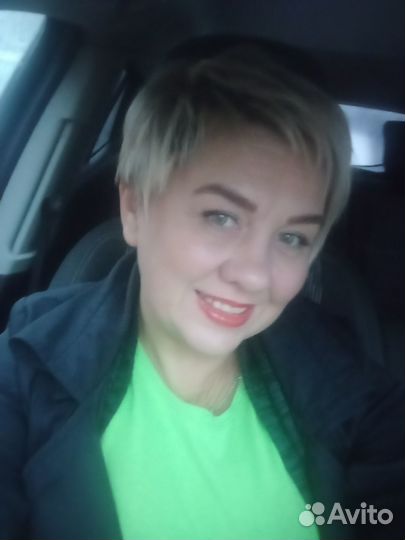 Секретарем-делопроизводителем