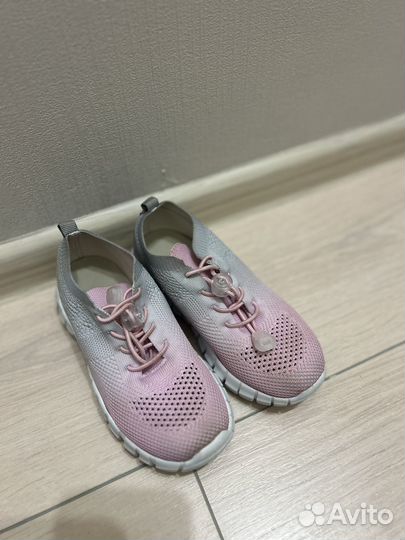 Кроссовки котофей 30 легкие с подстветкой