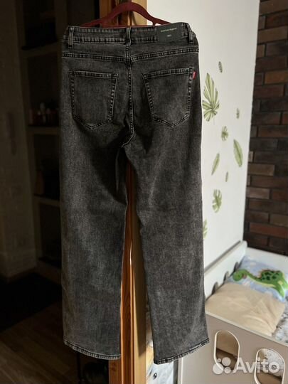 Джинсы клеш от колена женские 46