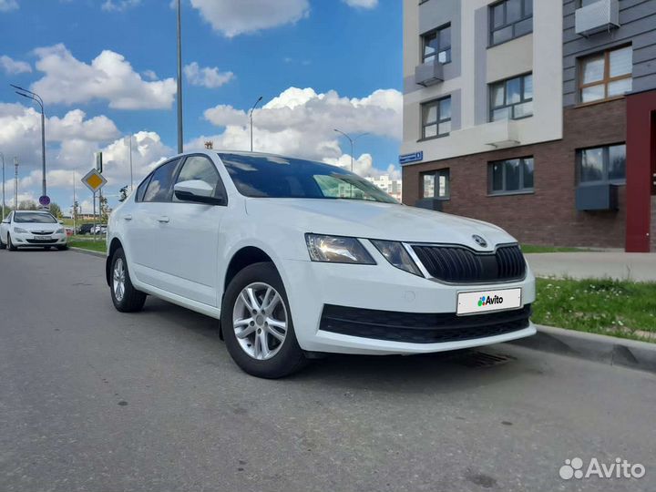 Skoda Octavia 1.6 AT, 2019, 72 000 км