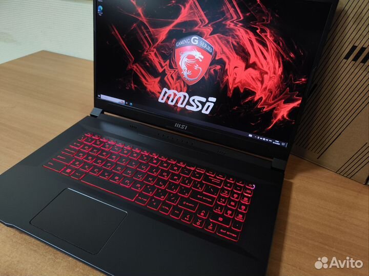 Игровой ноутбук MSI 17 / 16 ядер / RTX / 32gb