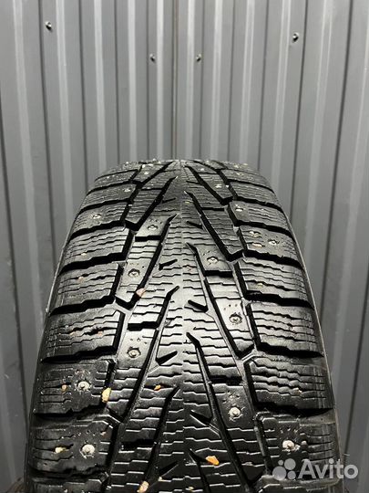 Nokian Tyres Hakkapeliitta 7 SUV 225/65 R17 106T