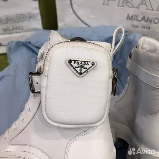 Женские ботинки prada