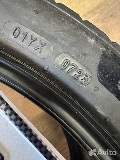 Michelin X-Ice Snow SUV 235/55 R20 105H