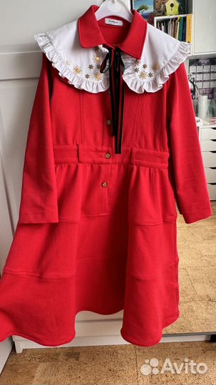 Платье нарядное 140 р