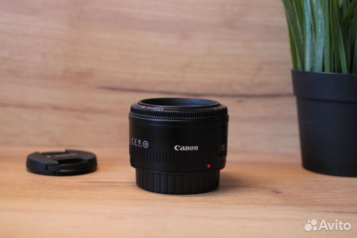 Canon EF 50mm f/1.8 II