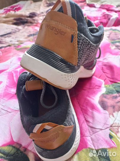 Кроссовки мужские 43 размера