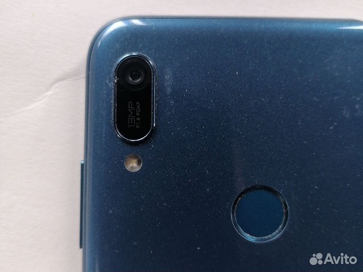 HUAWEI Y6 (2019), 2/32 ГБ