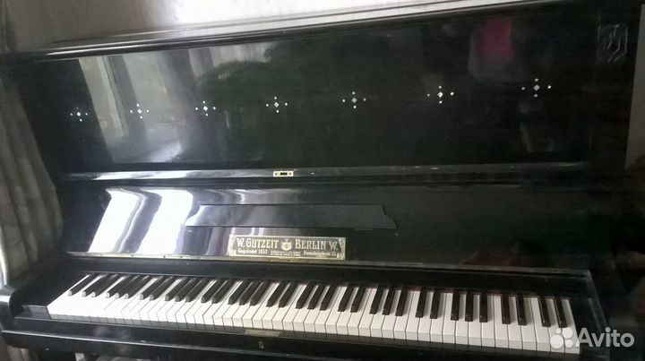 Антикварное пианино W. Gutzeit Berlin. W