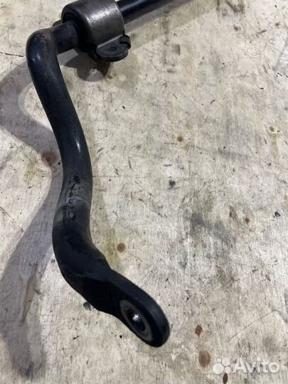 Стабилизатор передний Mercedes-Benz C-Class W204