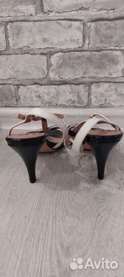 Босоножки женские 38 размер