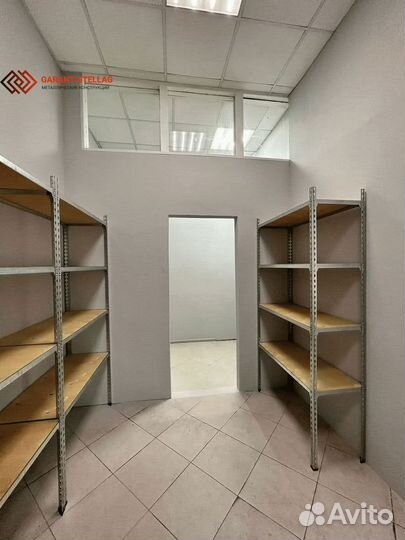 *Продается надежный стеллаж с фанерным настилом**