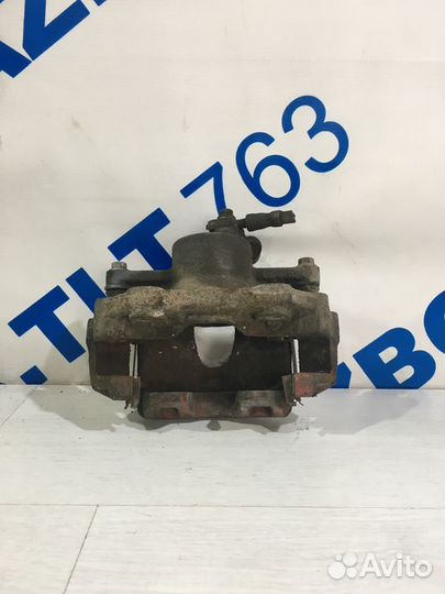 Суппорт передний правый volkswagen polo 5 1.6 мт с