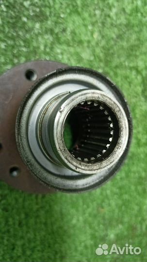 Фланец заднего редуктора Land Rover Freelander 2