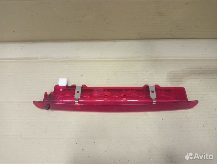 Дополнительный стоп-сигнал Nissan Qashqai