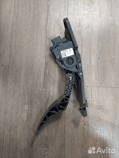 Педаль газа Mercedes Gl 500 4Matic 166 278.928