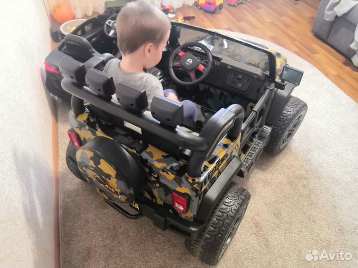 Детский электромобиль на прокат
