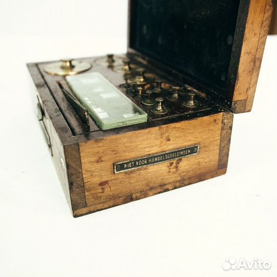 Старинный аптечный набор 19 века