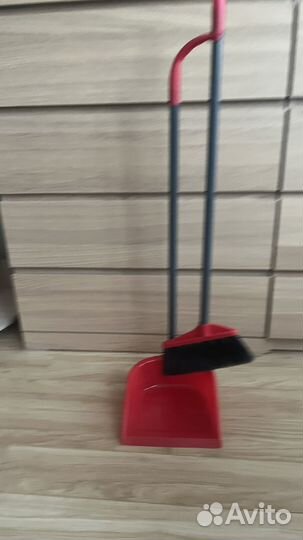 Набор щетка + совок на длинной ручке 2 в 1 