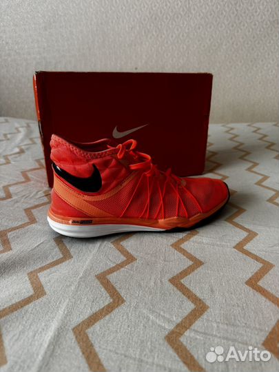 Кроссовки nike женские