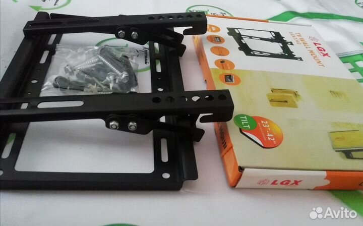 Кронштейн для тв наклонный 27-38