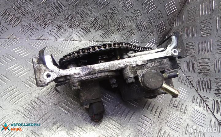 Насос вакуумный Nissan X-Trail T30 2004