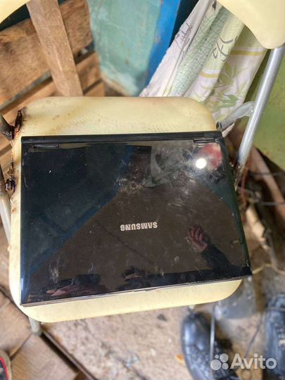 Ноутбук samsung