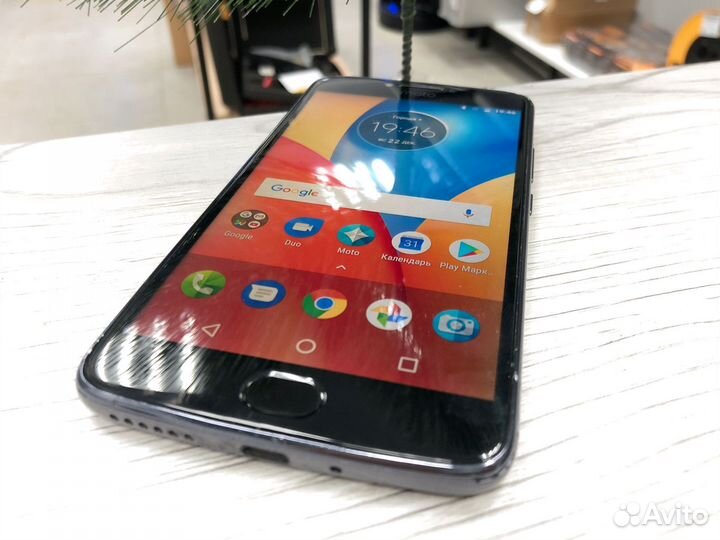 Motorola Moto E4 Plus, 3/16 ГБ