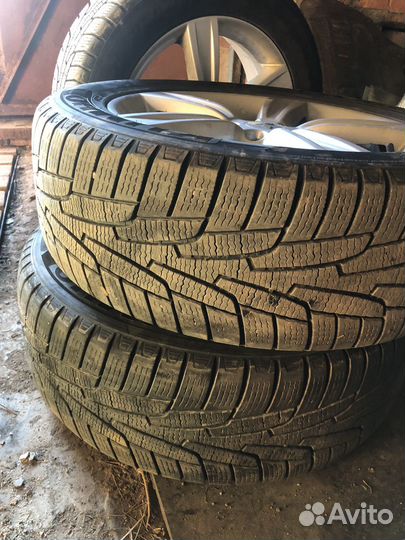 Kumho I'Zen KW31 235/55 R18 104R