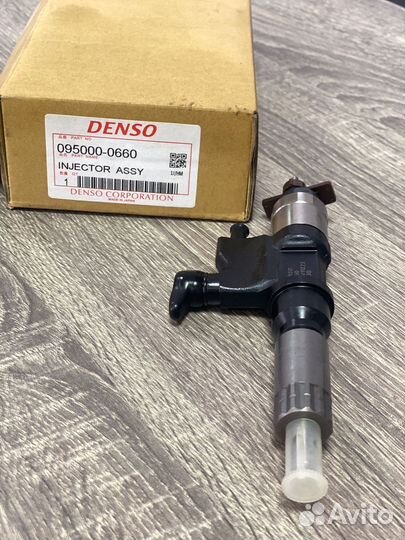 Форсунка Denso 095000-0660