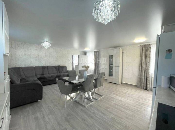 Дом 179,6 м² на участке 17 сот.