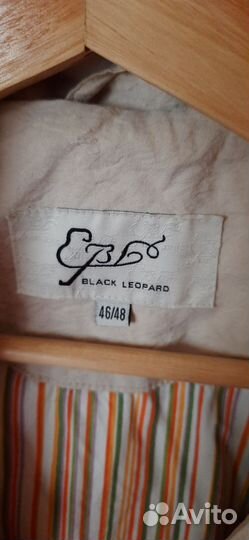 Ветровка женская