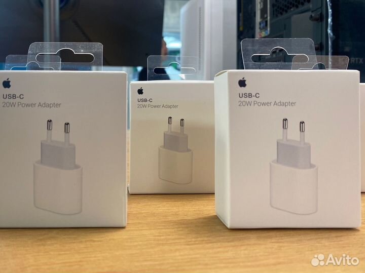 Зарядный блок 20W