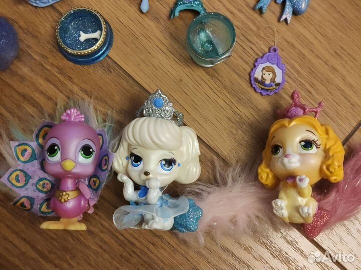 Королевские питомцы