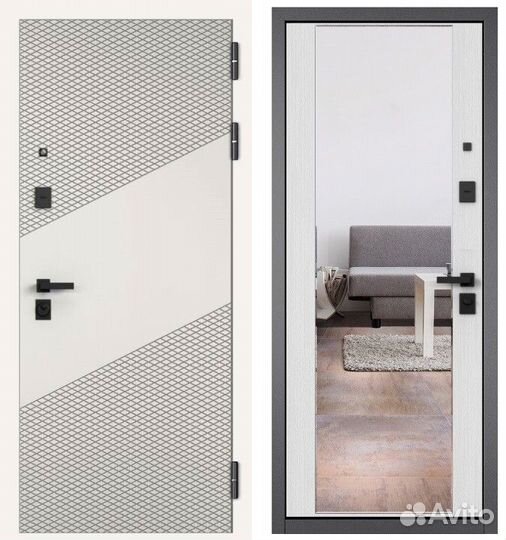 Дверь с зеркалом