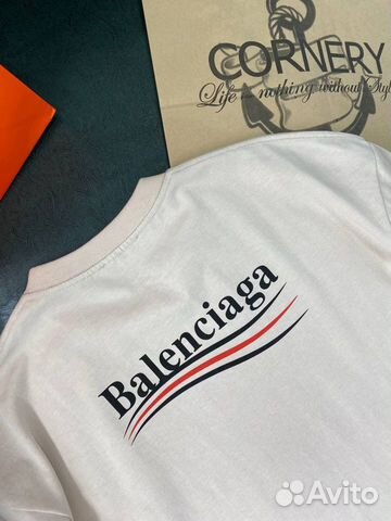 Футболка Balenciaga