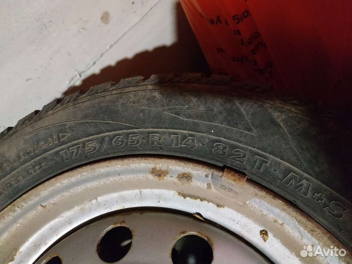 Nokian Tyres Nordman 4 175/65 R14 82T