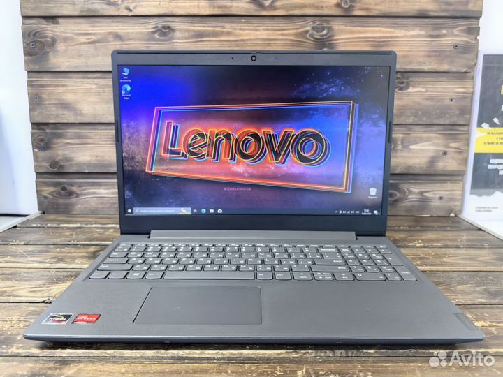 Ноутбук Lenovo V155 AMD Ryzen 3 8GB SSD Vega 3