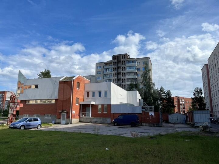 Здание, 1269.4 м²