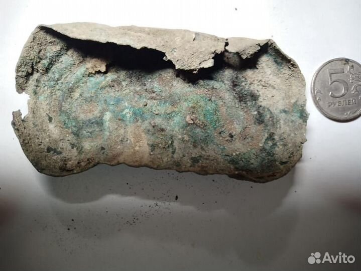 Антиквариат. Раритет.Бронза на ткани