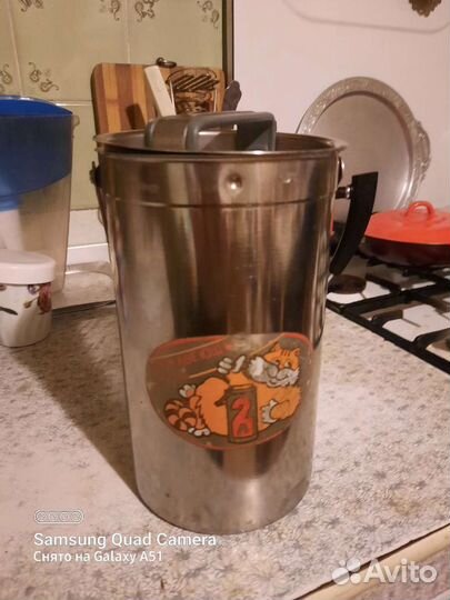 Молочный бидон из нержавеющей