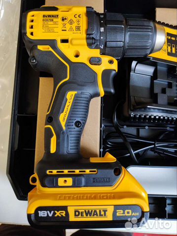 Дрель-шуруповерт 18В Dewalt + 3x аккумулятор