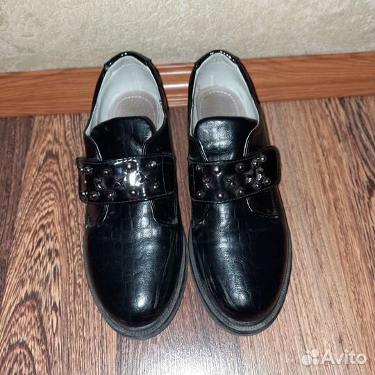 Туфли для девочки 35 размер