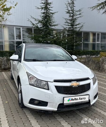 Chevrolet Cruze 1.6 AT, 2010, 180 000 км