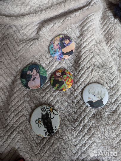 Аниме значки