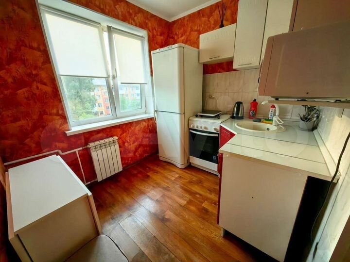 2-к. квартира, 50 м², 5/5 эт.