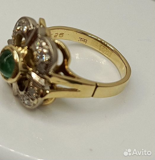 Золотое кольцо СССР 750 бриллианты изумруд